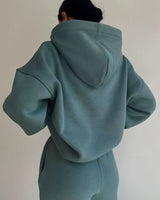 GALERIA | WYGODNY DRES Z KAPTUREM