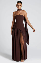 ZOEY | ELEGANCKA SUKIENKA MAXI Z ROZCIĘCIEM